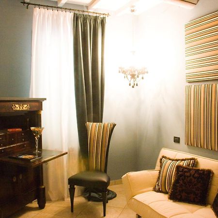 B&B A Casa Dell'Antiquario San Benedetto Po Buitenkant foto