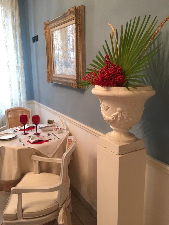 B&B A Casa Dell'Antiquario San Benedetto Po Buitenkant foto
