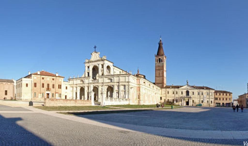 B&B A Casa Dell'Antiquario San Benedetto Po Buitenkant foto